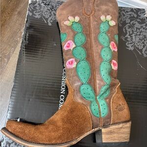 Junk Gypsy by Lane Women's Hard to Handle Western Boot - Snip Toe